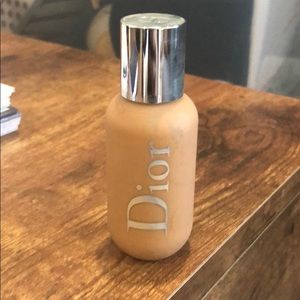 Dior BackstageFace and Body Foundation 4WO